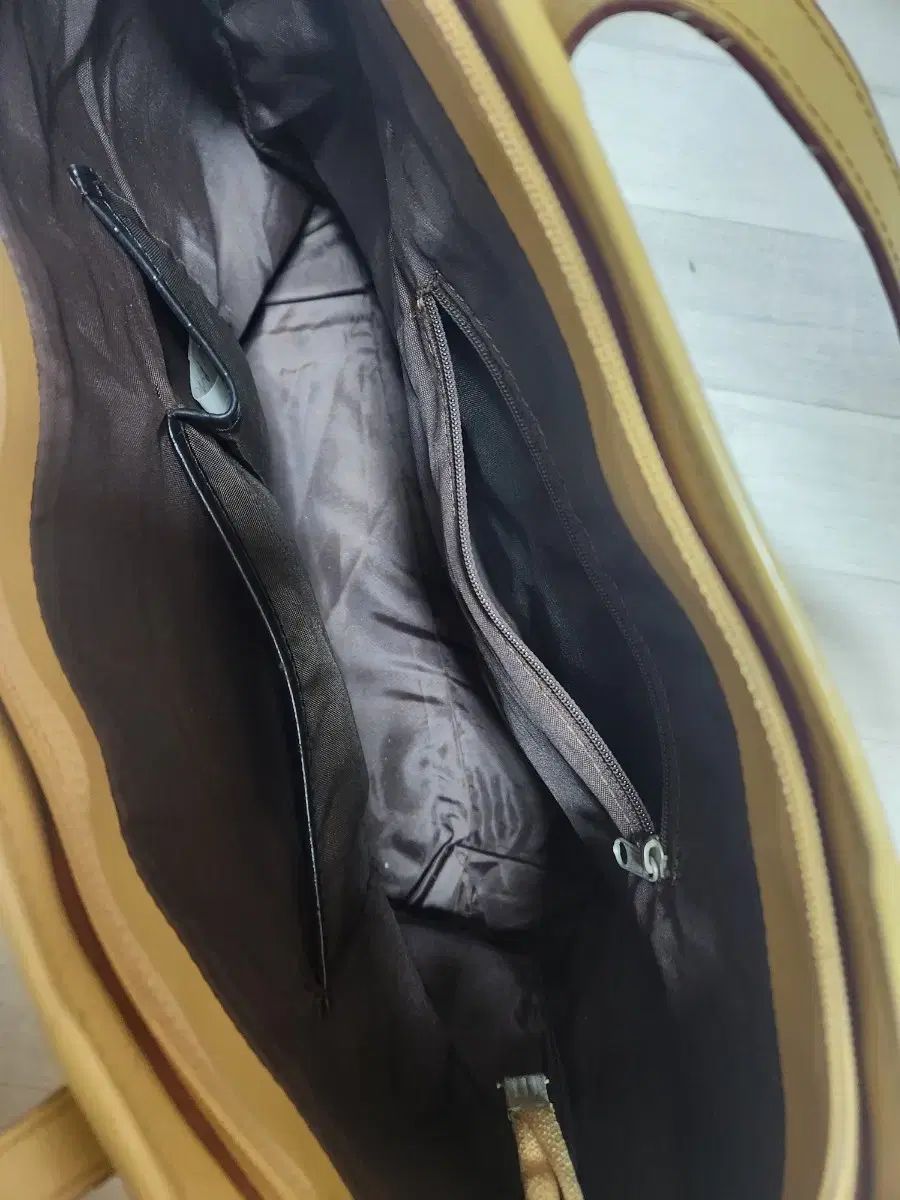 Louis Vuitton Shoppers Bag